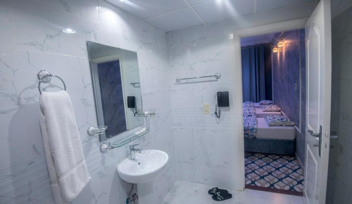 Dreamwhite Hotel Дубай Экстерьер фото